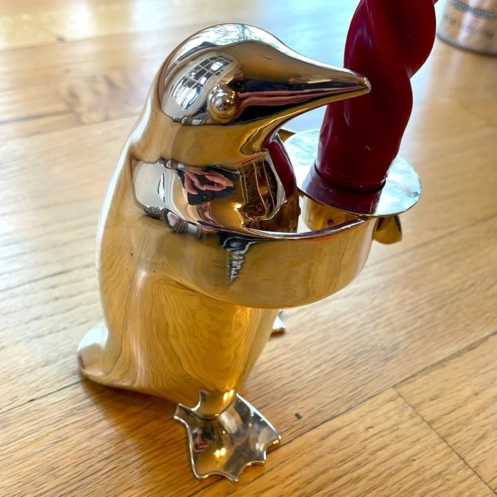 Silver plate🐧holiday candle holder